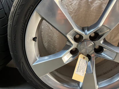 2010 Chevy Camaro SS 20x8 20x9 Factory OEM Wheels Rims with Tires
