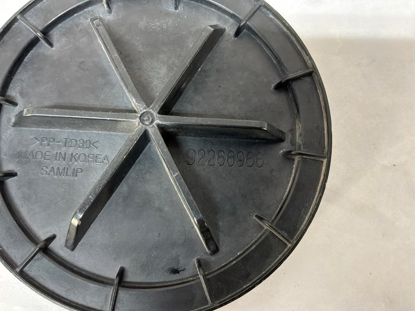 Headlight cap - Day's Parts Yard