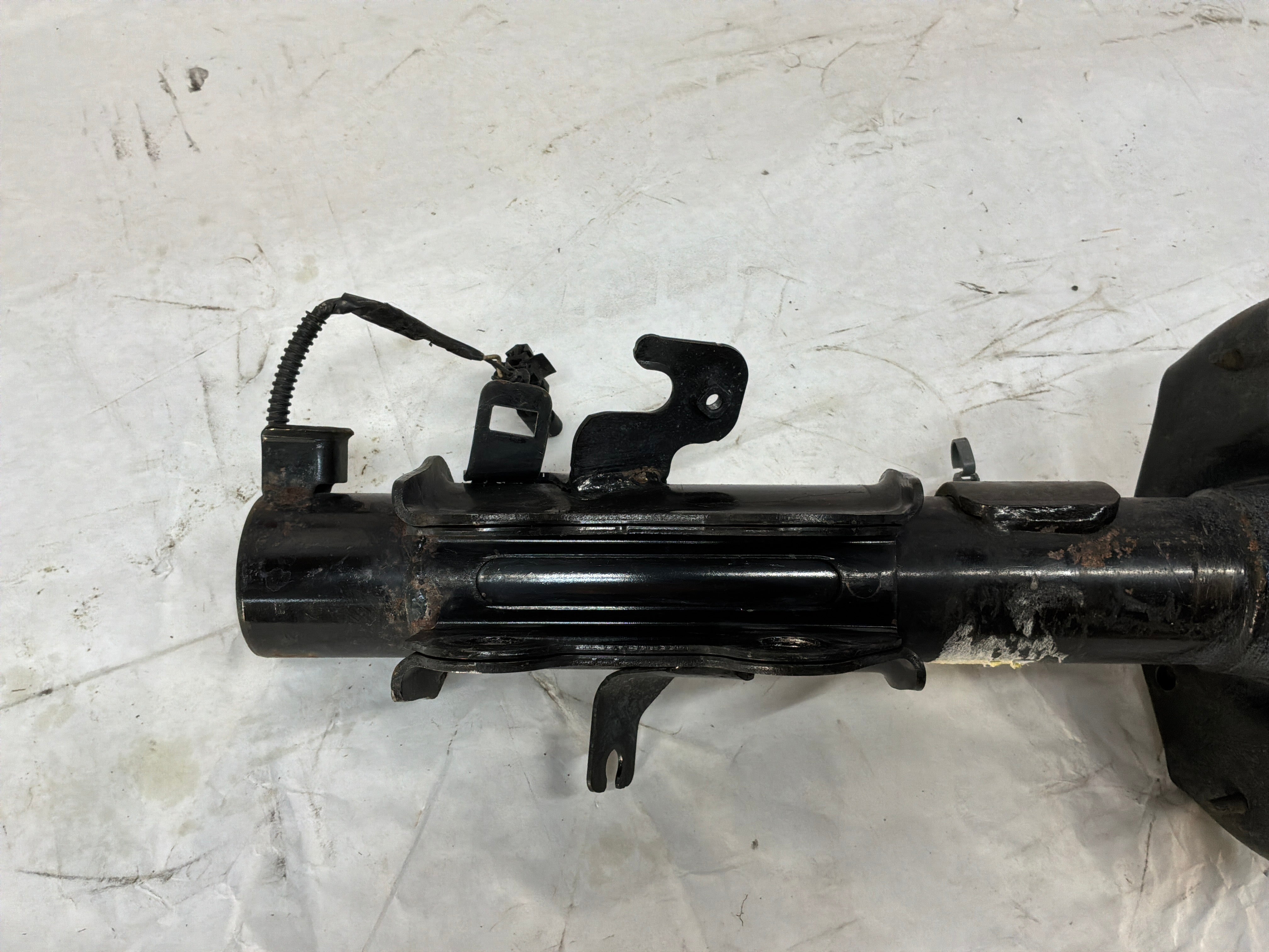 2013 Chevy Camaro ZL1 RH Passenger Front Magnetic Ride Strut Shock Ass