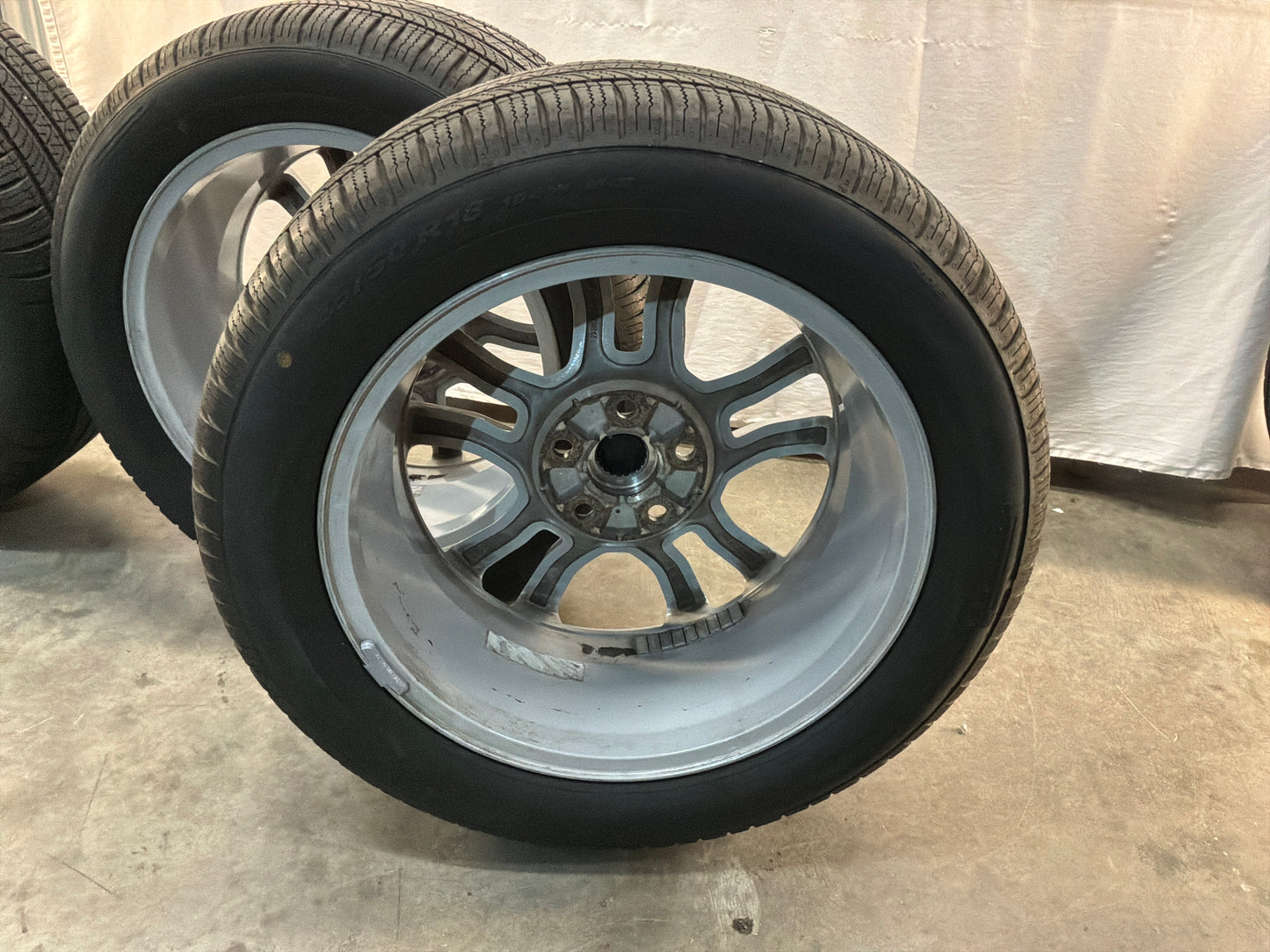 Wheels and tires - Day's Parts Yard