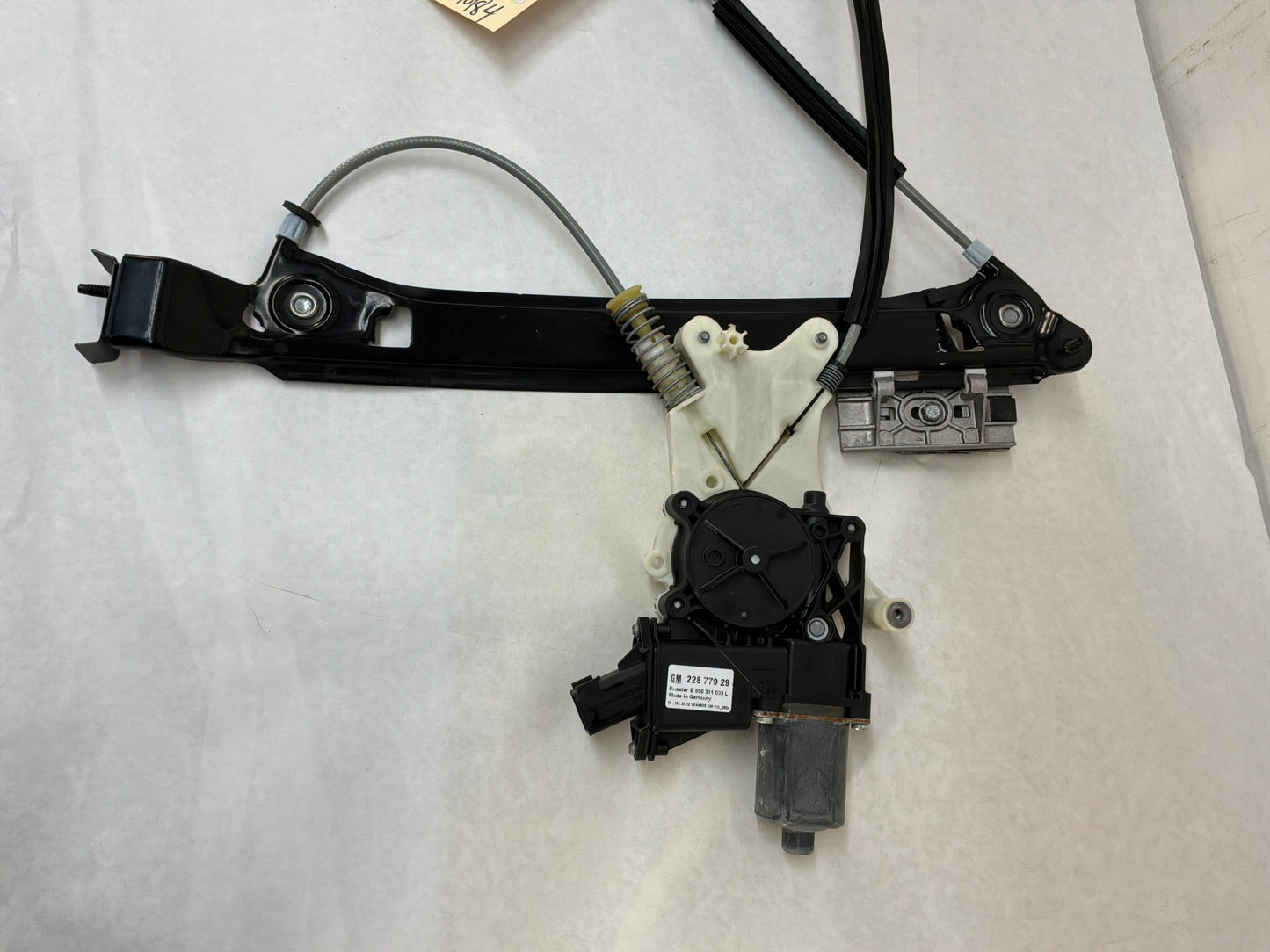 2013 Chevy Camaro LH Driver Front Window Regulator Motor OEM