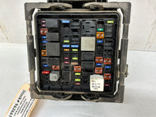 Fuse box - Day's Parts Yard