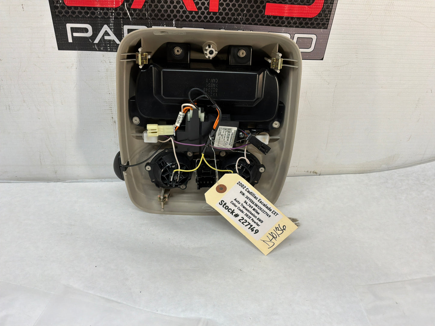 2002 Cadillac Escalade EXT Overhead Roof Console OEM