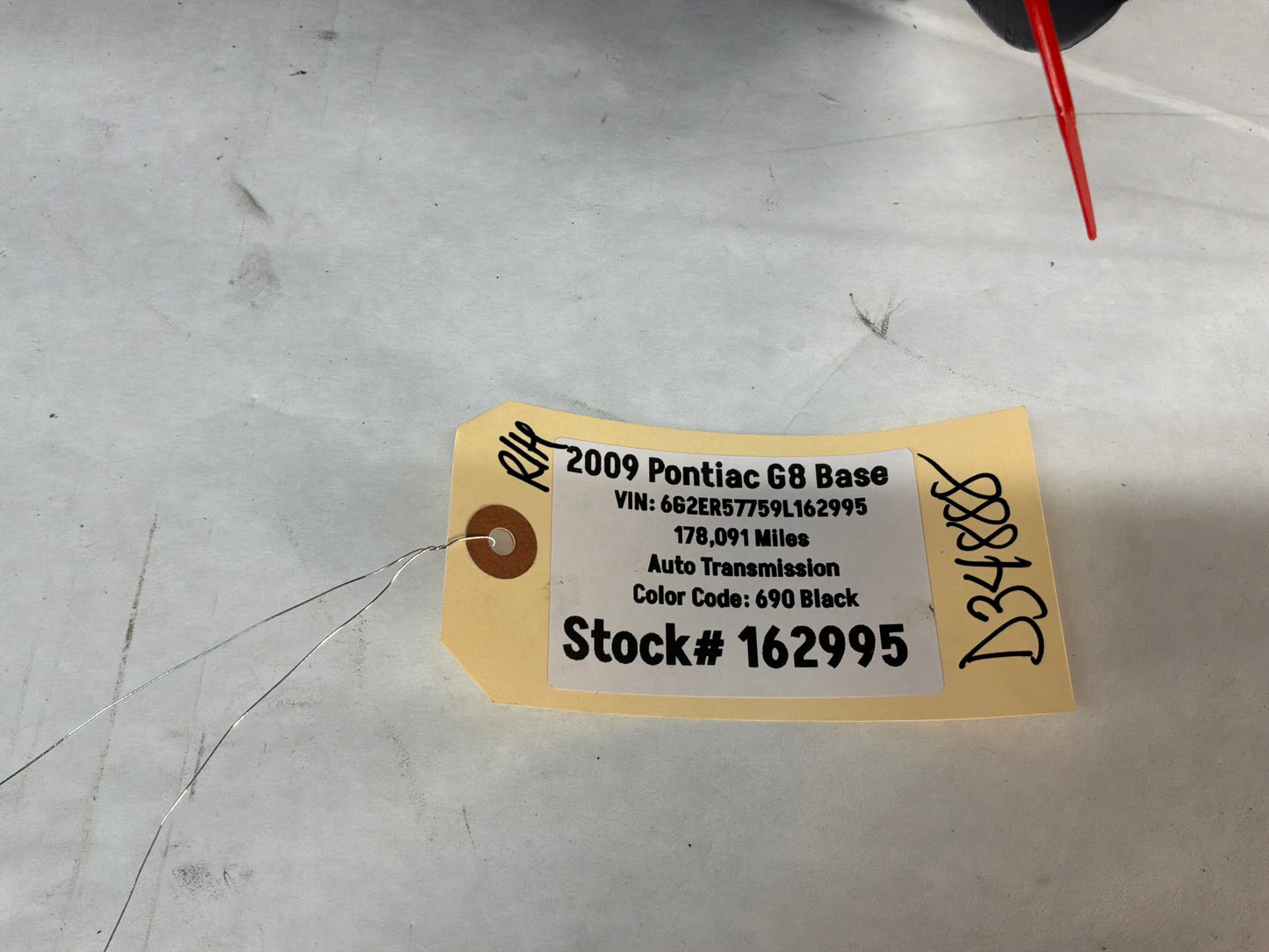 Rh wheel liner - Day's Parts Yard