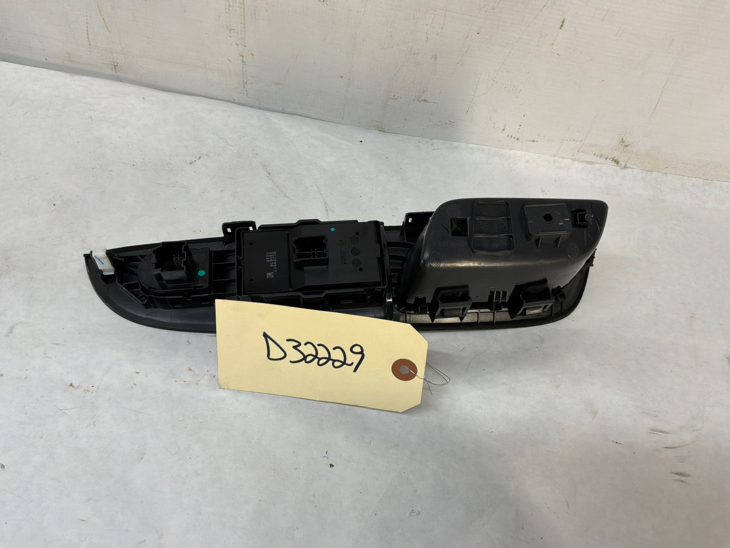 Door control - Day's Parts Yard