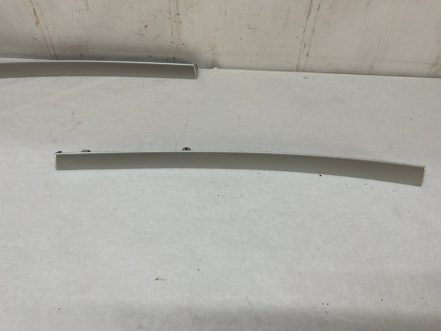 2008 Pontiac G8 GT LH & RH Silver Dash Trim Accent Applique Panel OEM