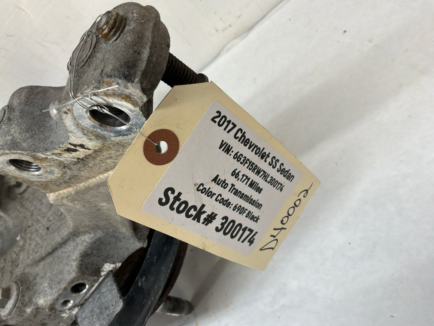 2017 Chevy SS Sedan LH Driver Front Suspension Spindle Hub Knuckle Wheel Bearing OEM