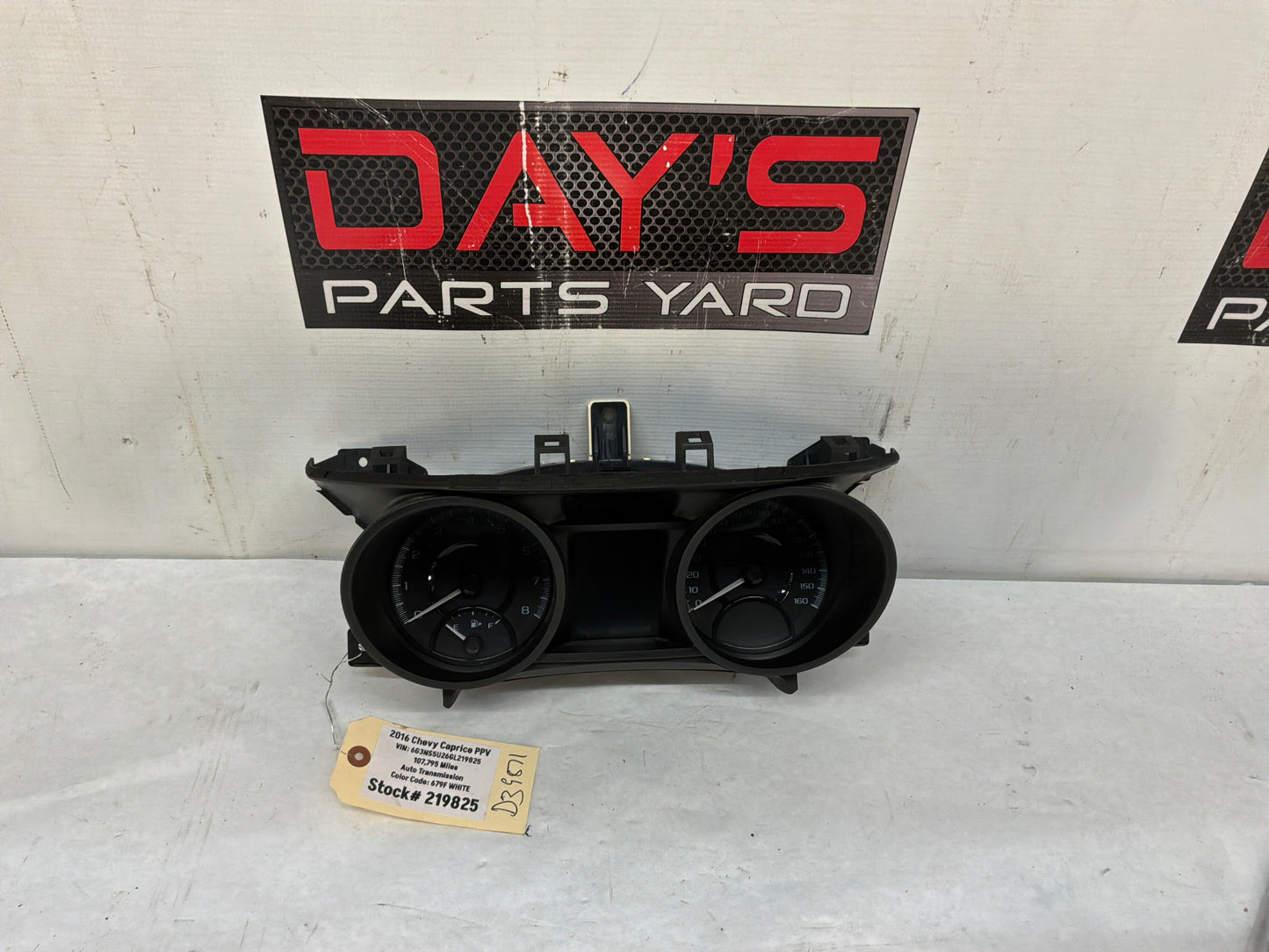 2016 Chevy Caprice PPV Gauge Cluster Speedometer Instrument Panel OEM