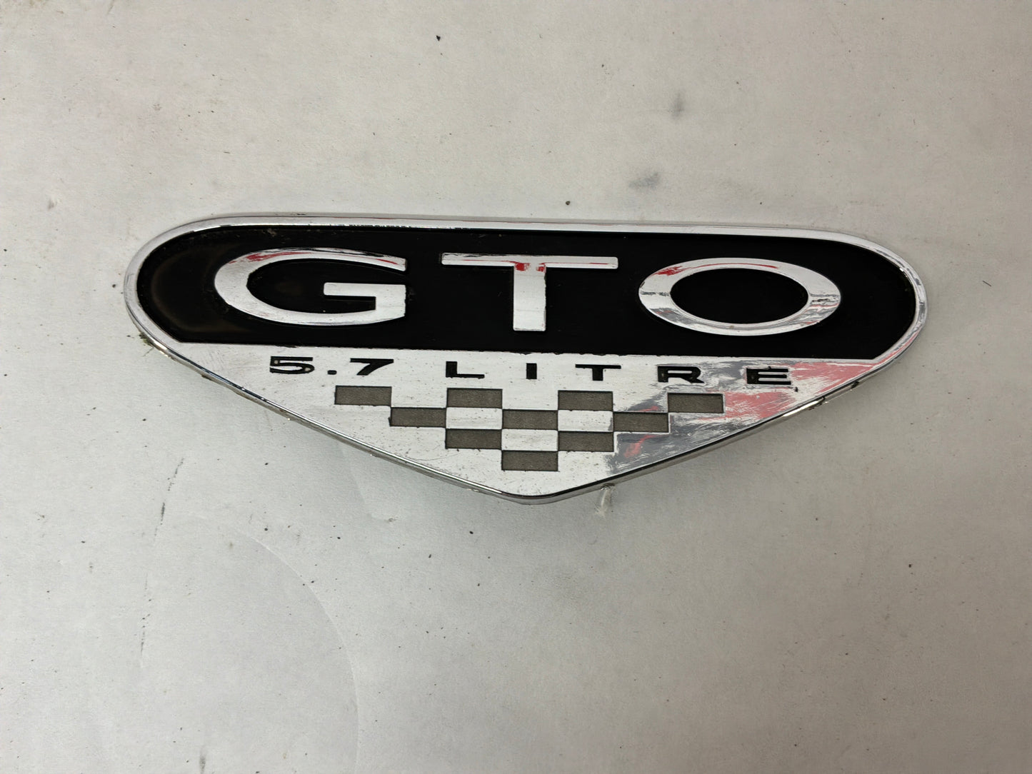 2004 Pontiac GTO Aftermarket Fender Badge Emblem