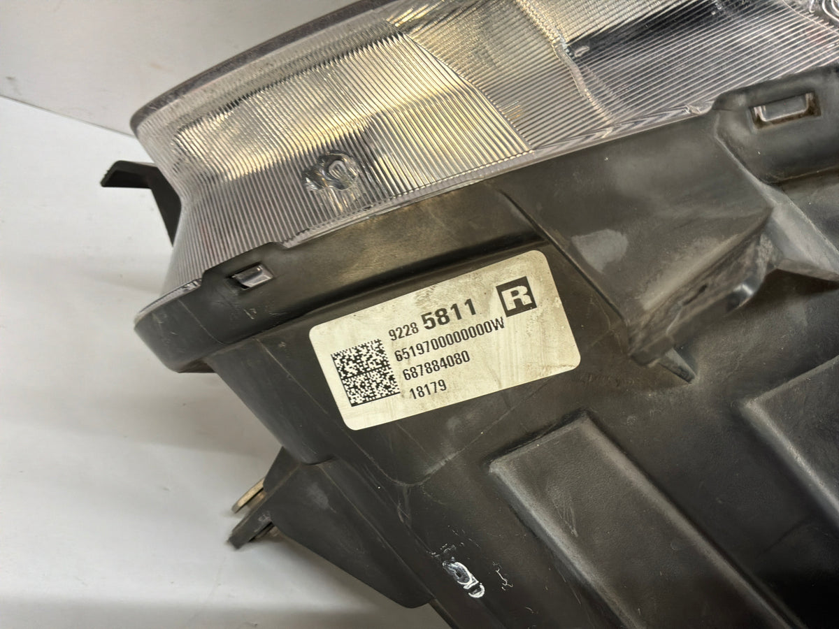 2014 Chevy SS Sedan RH Passenger Head Light Lamp Headlight OEM