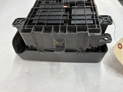 2017 Chevy SS Sedan Engine Bay Fuse Relay Wiring Wire Harness Junction Box Block OEM