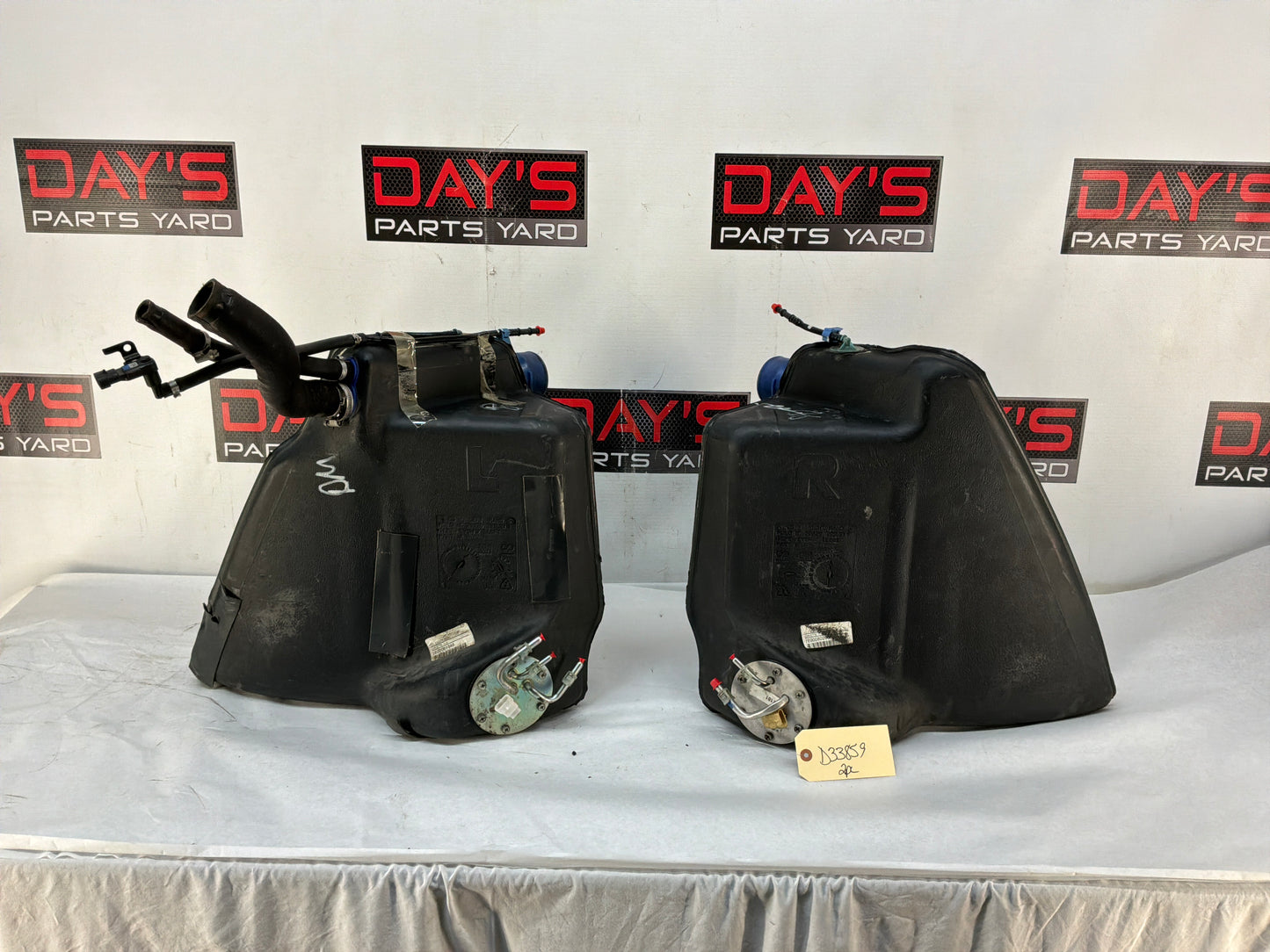 Fuel tank - Day's Parts Yard