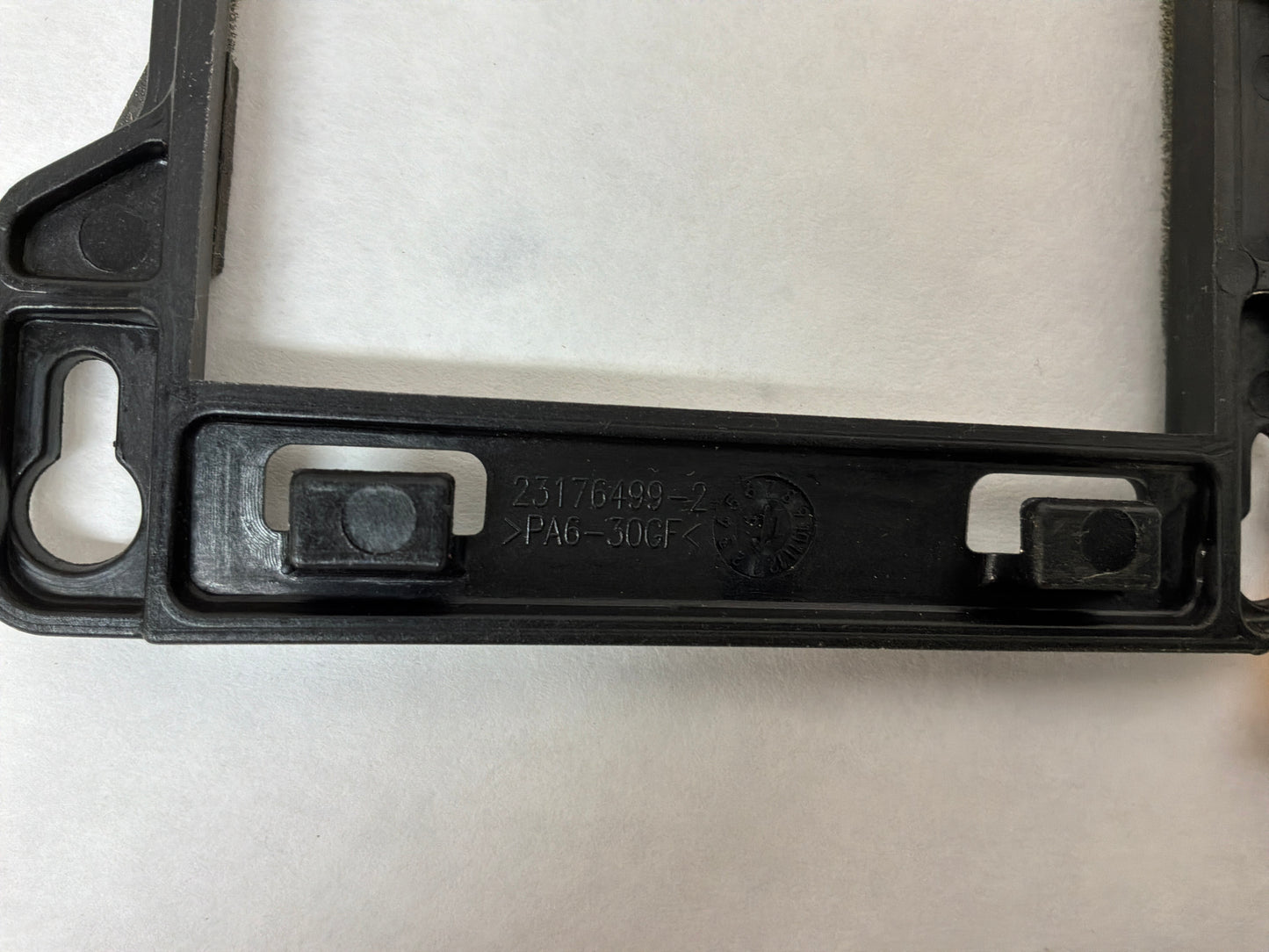 Module bracket - Day's Parts Yard