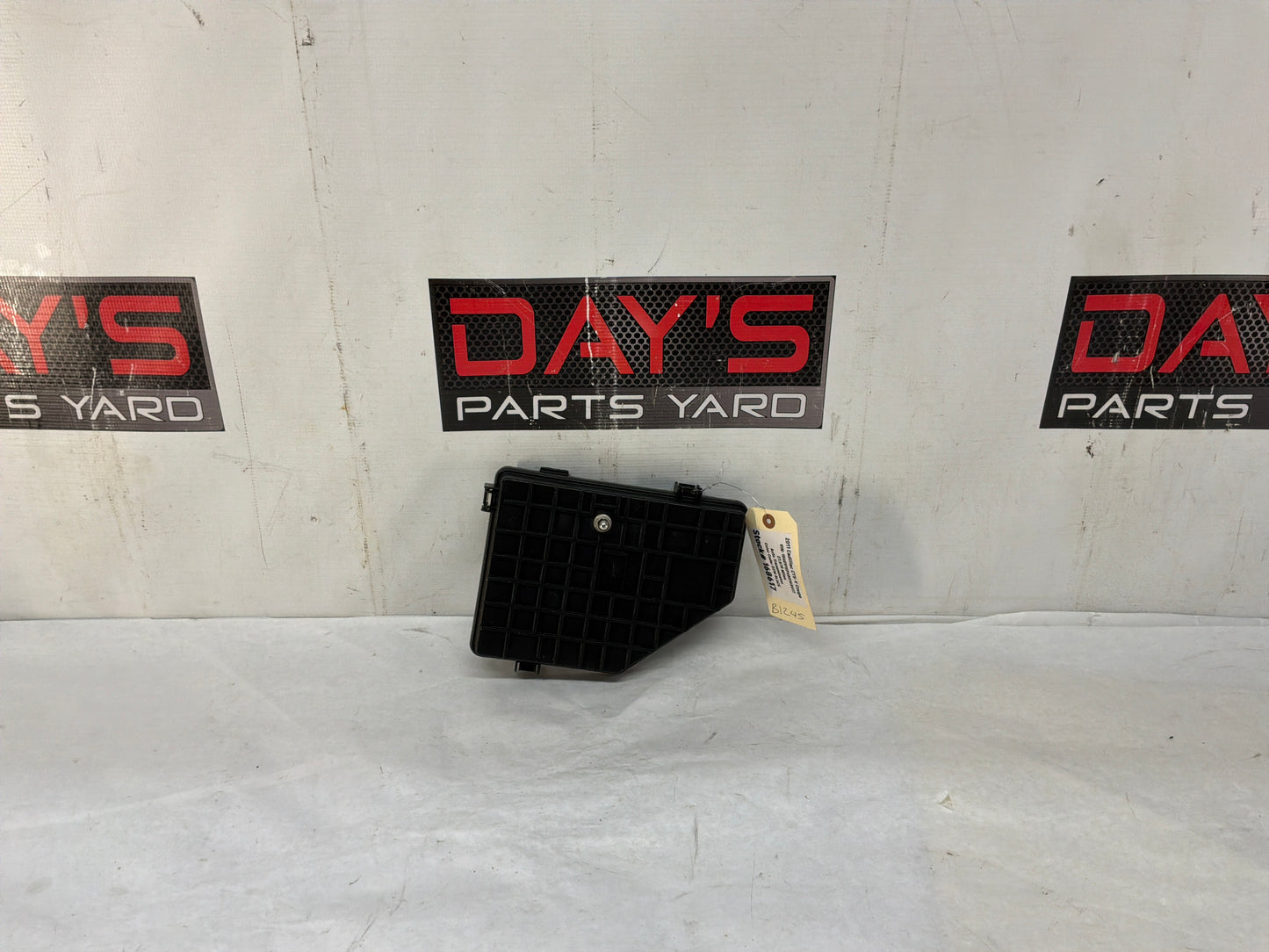 2011 Cadillac CTS-V Coupe Fuse Box Cover OEM
