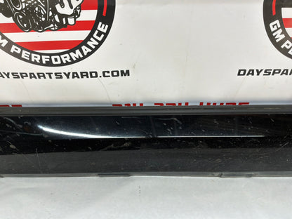 2015 Chevy Camaro SS 1LE RH Passenger Rocker Molding Side Skirt Panel OEM