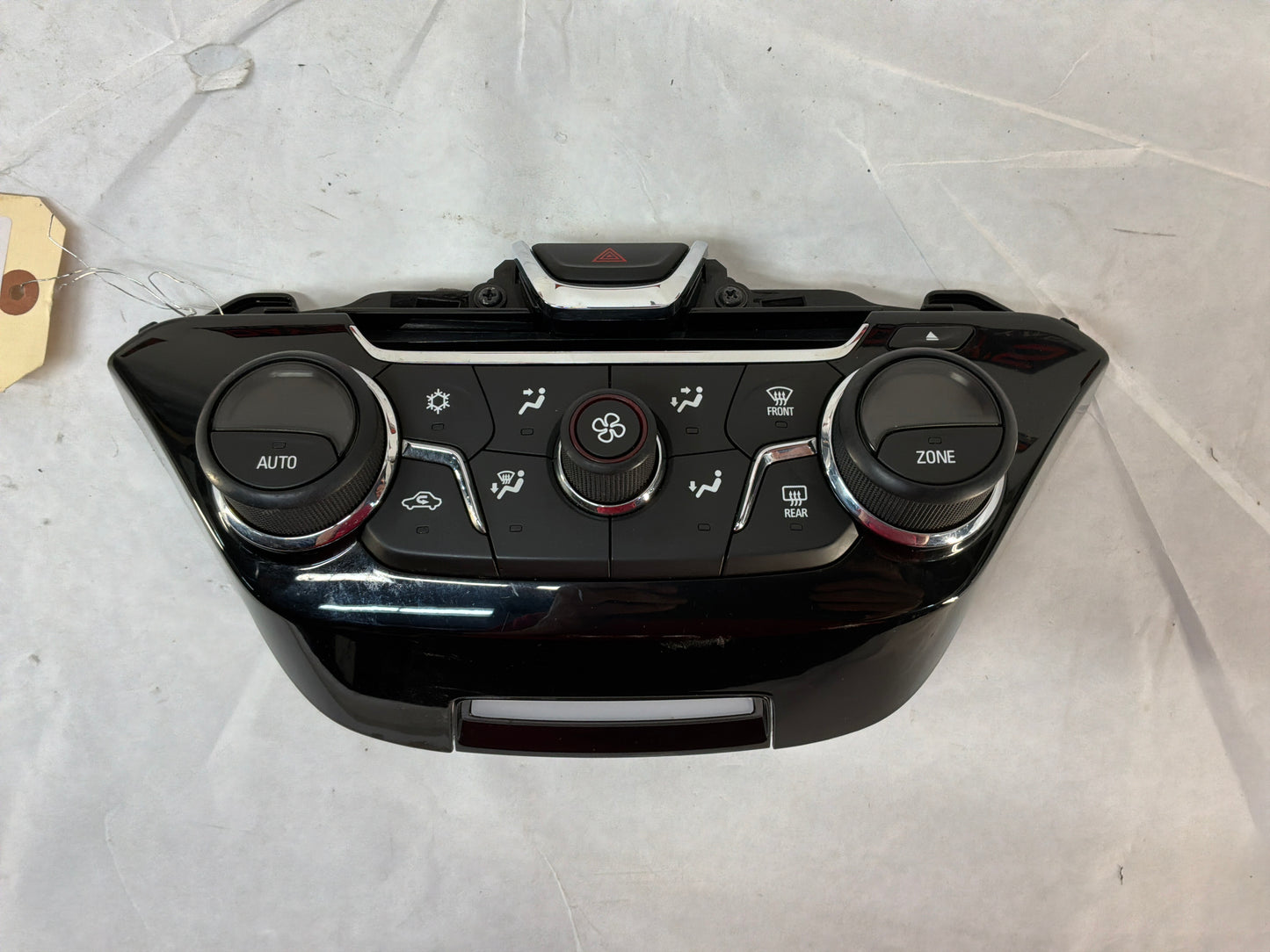 2015 Chevy SS Sedan HVAC Heat & A/C Controls Unit Panel Buttons OEM