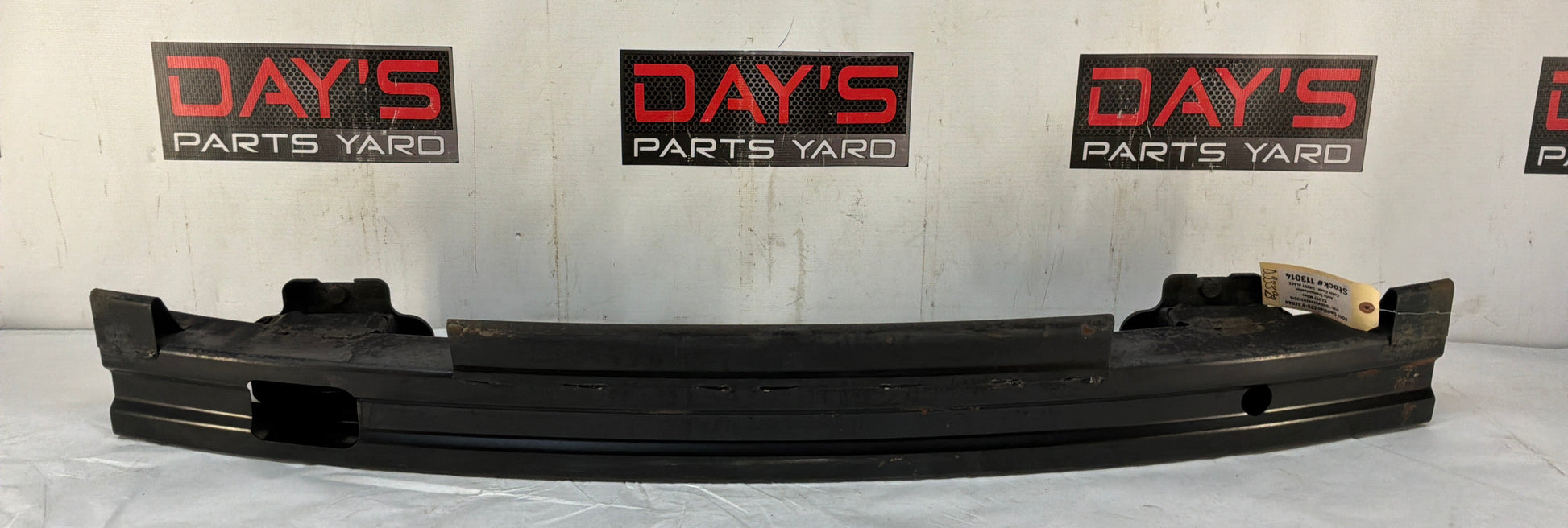 Rear crash bar - Day's Parts Yard