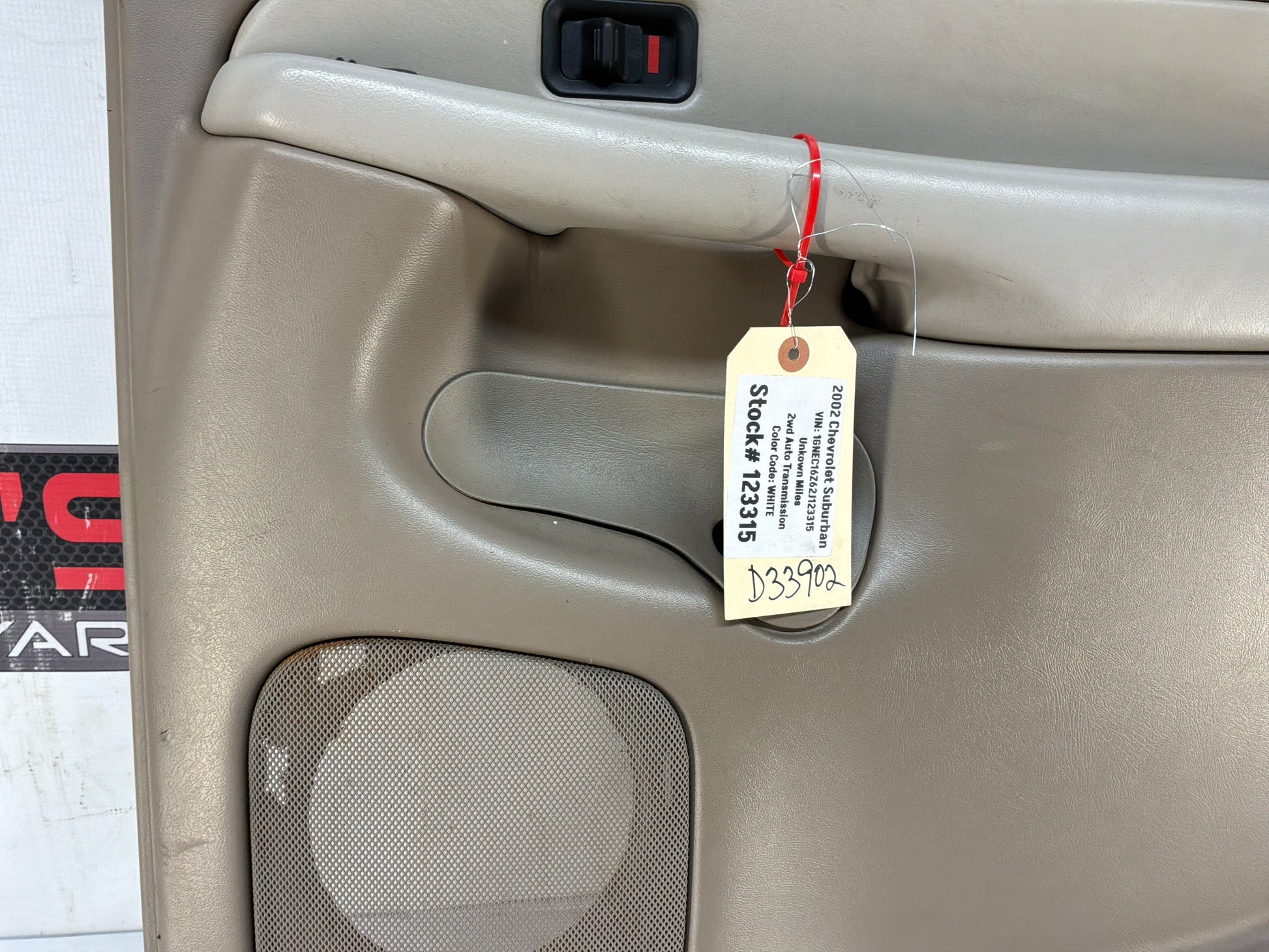 Rh rear door panel - Day's Parts Yard