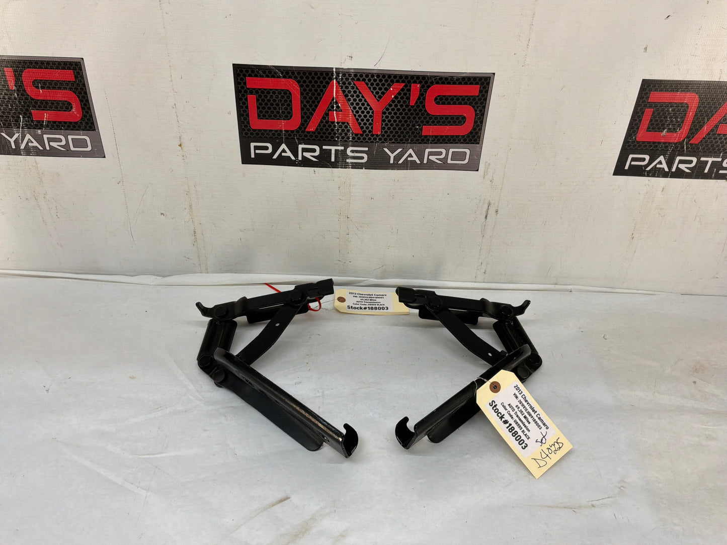 2013 Chevy Camaro RH & LH Hood Hinges OEM