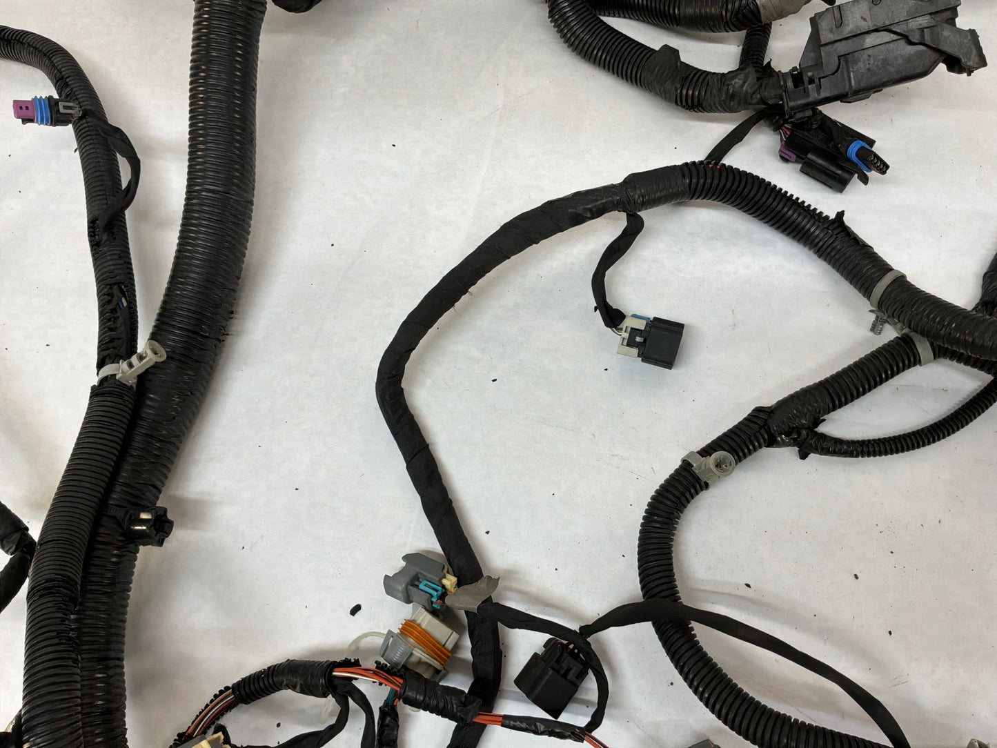 2012 Chevy Avalanche Engine Transmission Wire Wiring Harness OEM