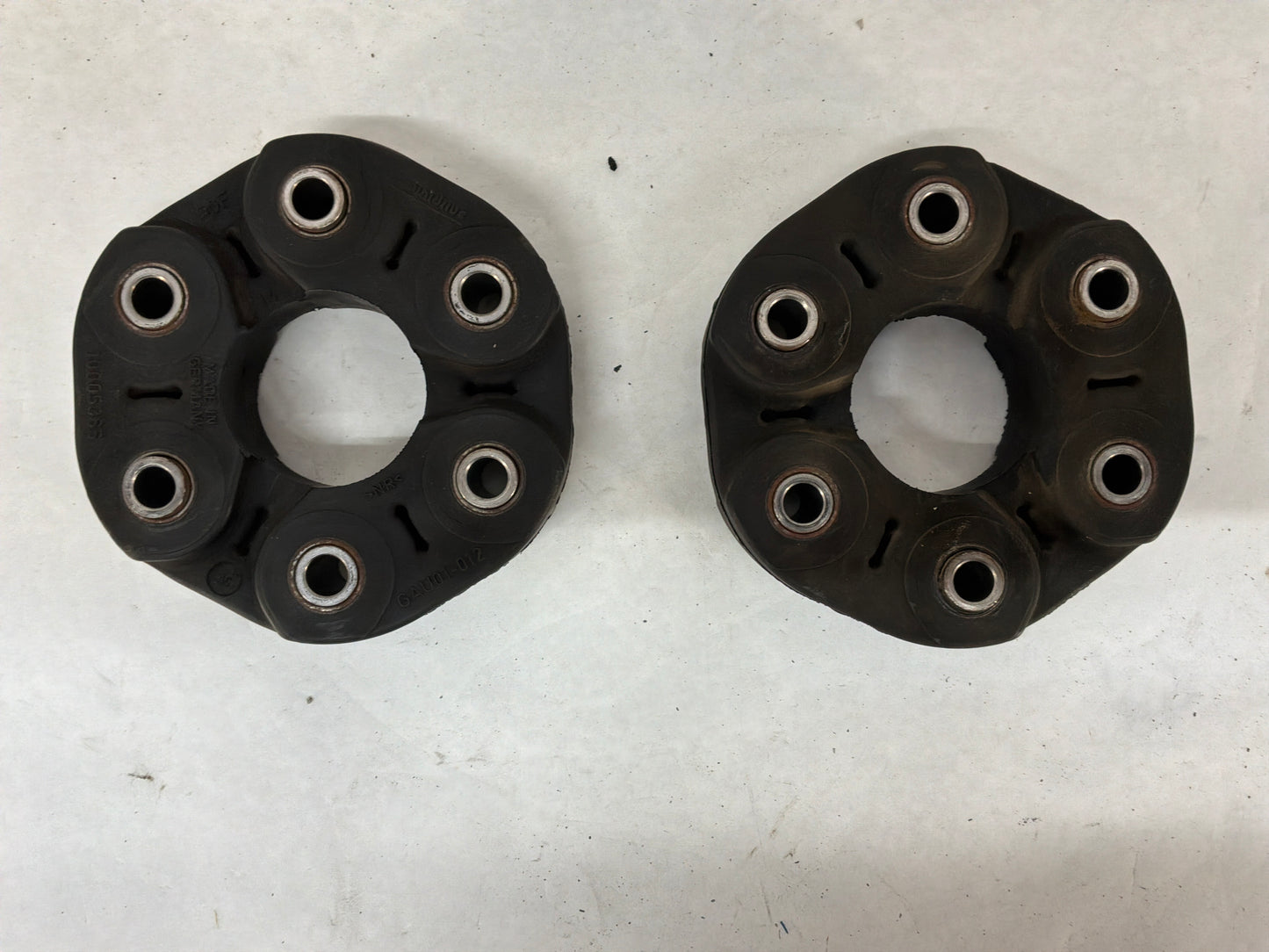 2015 Chevy SS Sedan Driveshaft Drive Shaft Couplers Isolators OEM