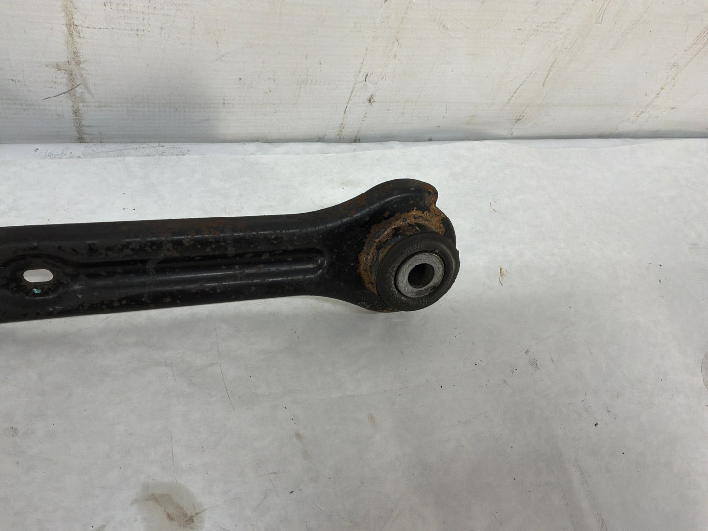 2014 Chevrolet SS Sedan RH Passenger Rear Trailing Control Arm Drag Link OEM - Day's Parts Yard