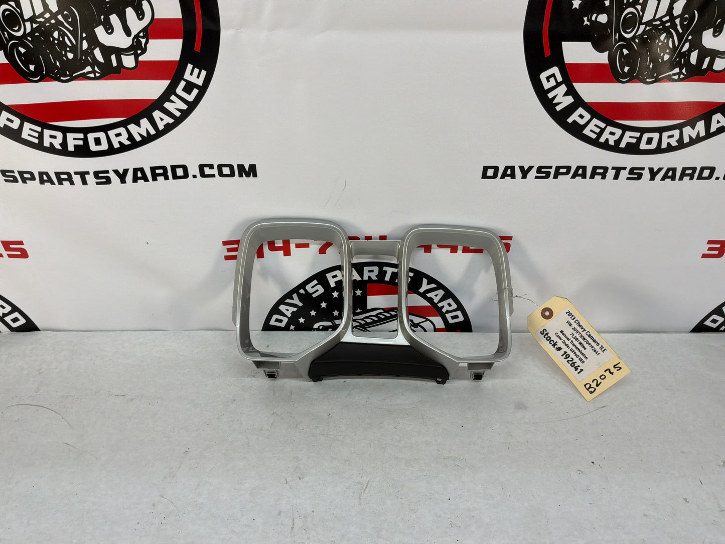2013 Chevy Camaro 1LE Speedometer Gauge Bezel Trim OEM