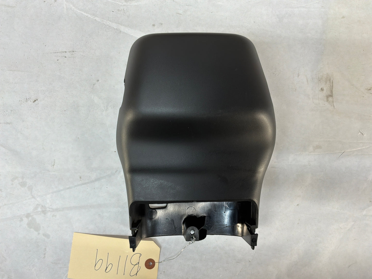 2004 Pontiac GTO Steering Column Clam Shell Cover Molding Trim OEM