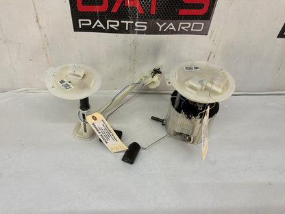 2017 Chevy SS Sedan Fuel Pump & Lever Sending Unit Assembly OEM
