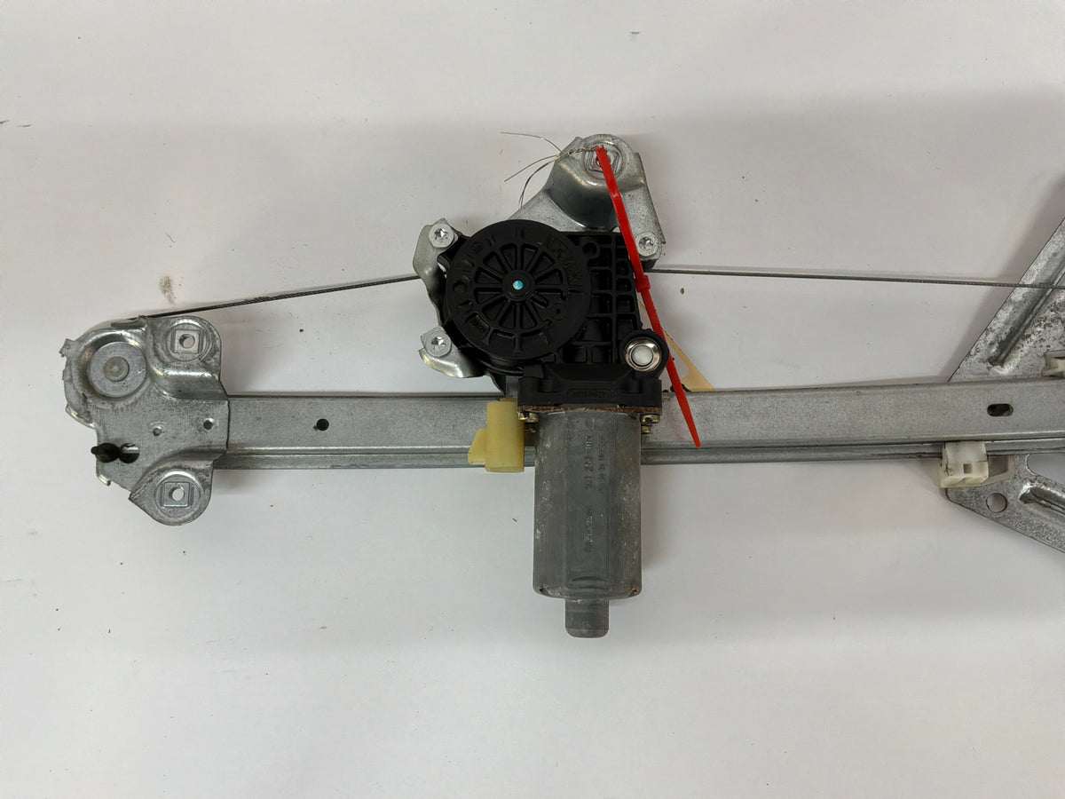 2006 Cadillac CTS-V RH Passenger Rear Window Reg w/ Motor OEM