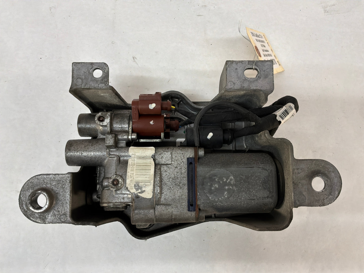2016 Cadillac CTS-V Rear Differential Pump Actuator Module OEM