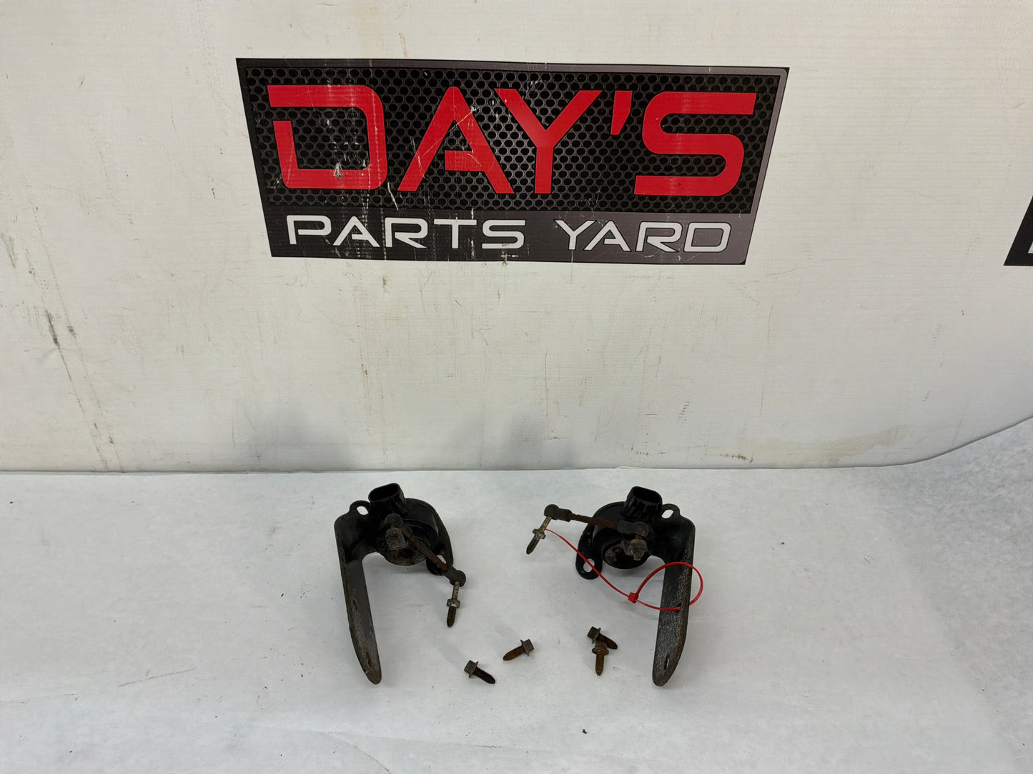 2017 Chevy SS Sedan RH & LH Rear Head Lamp Ride Height Suspension Sensor Set OEM