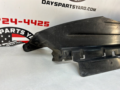 2005 Pontiac GTO Front Facial Radiator Air Inlet Lower Duct OEM