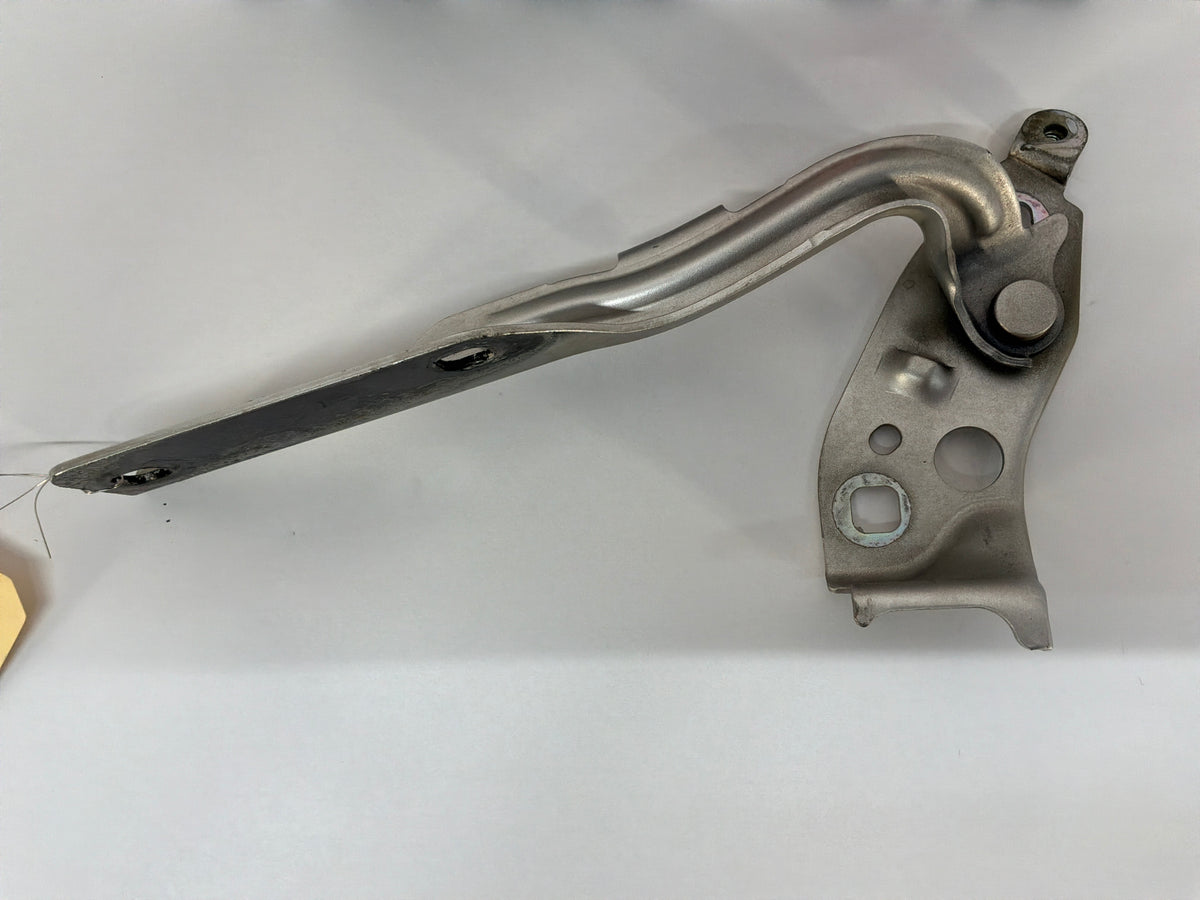 2017 Chevy SS Sedan LH Driver Hood Hinges OEM