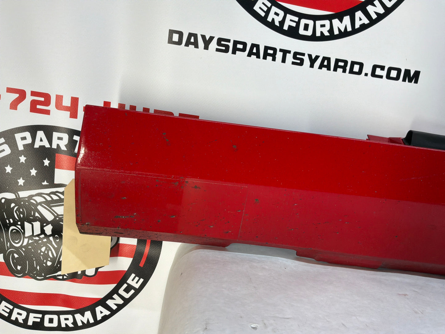 2013 Chevy Camaro 1LE LH Driver Rocker Molding Side Skirt Panel Red OEM