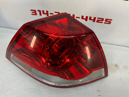 2008 Pontiac G8 Base LH Driver Tail Light Lamp Taillight OEM