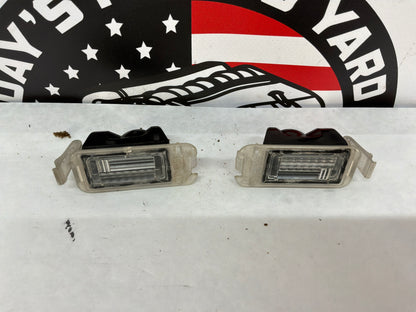 2005 Pontiac GTO License Plate Tag Light Lamp Set OEM