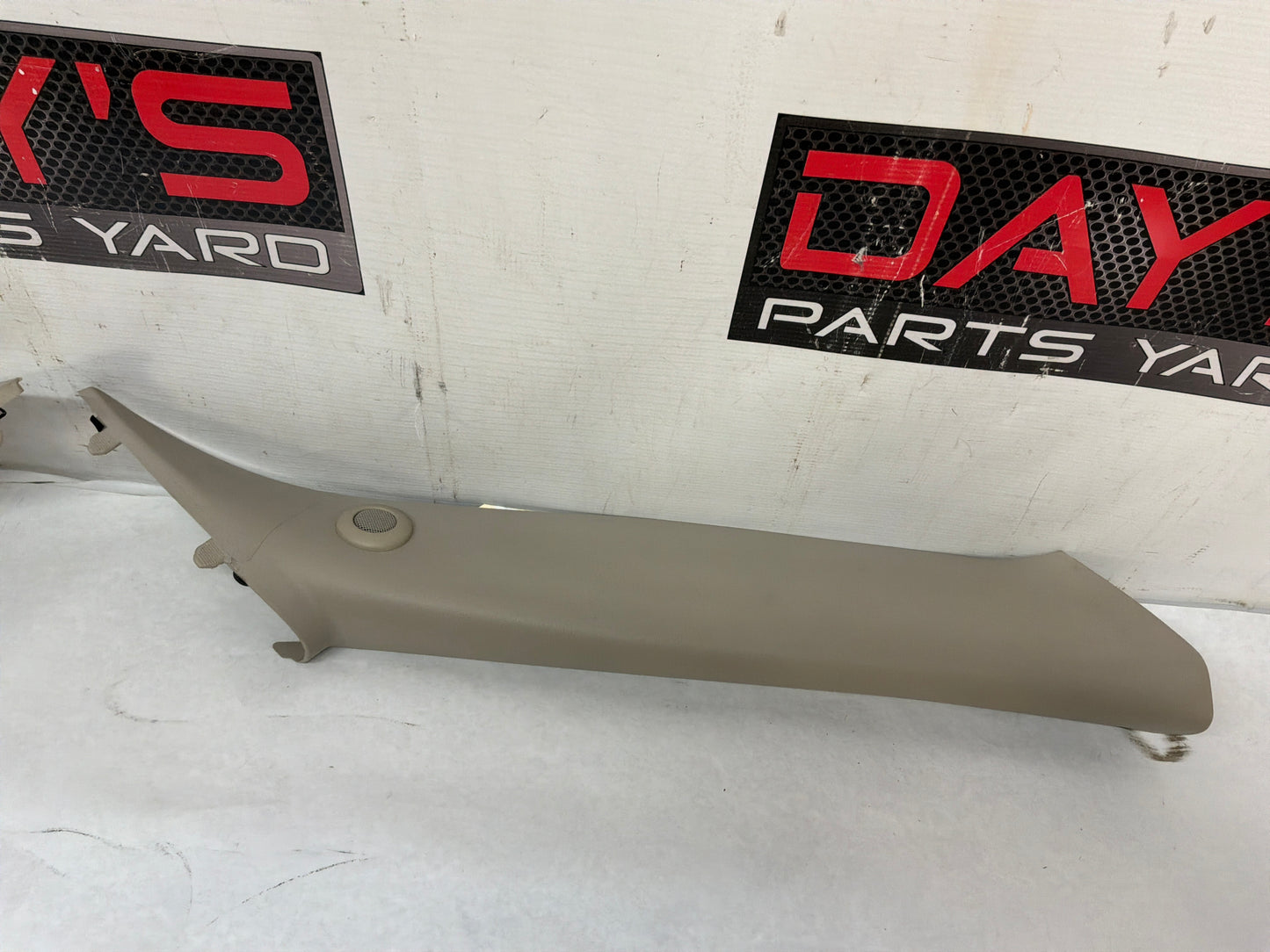 2002 Cadillac Escalade EXT RH & LH A Pillars OEM