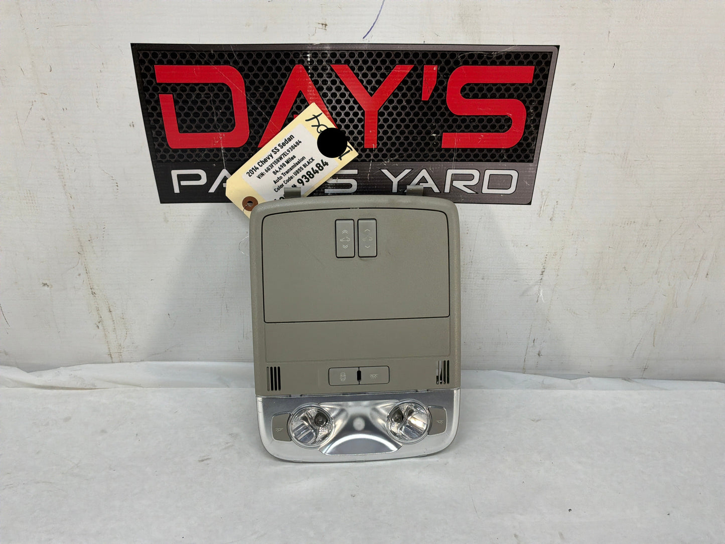2014 Chevrolet SS Sedan Over Head Overhead Console Dome Map Light Lamp OEM - Day's Parts Yard