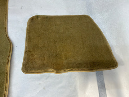 Complete set floor mats - Day's Parts Yard