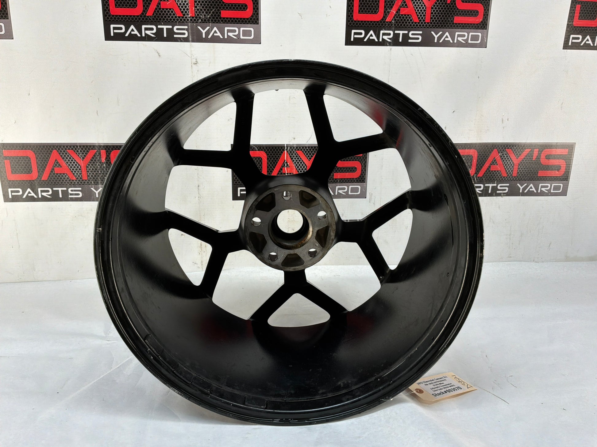 Front wheel - Day's Parts Yard