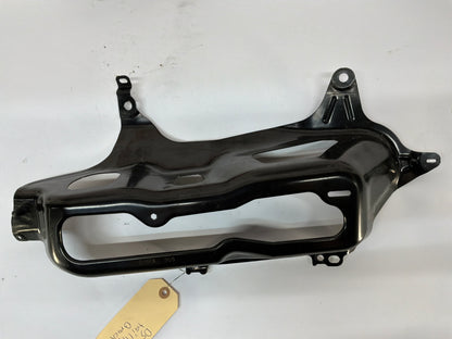 2015 Chevy Camaro SS 1LE LH Driver Taillight Tail Light Mounting Bracket Frame Brace OEM