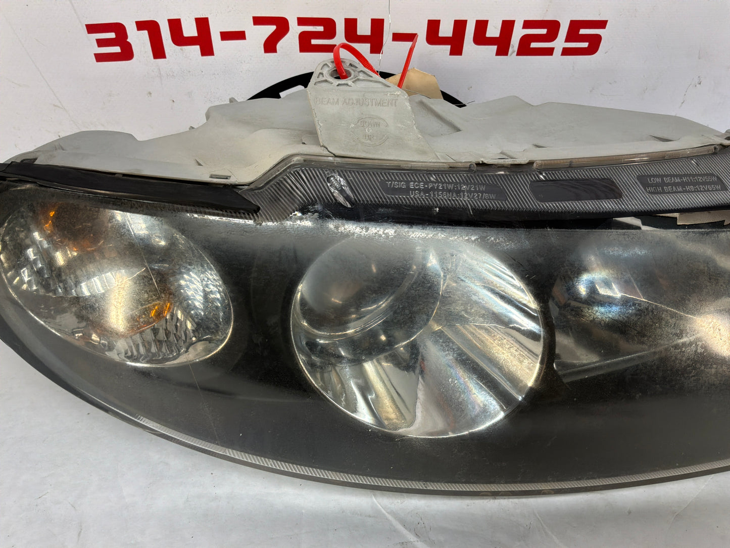 2005 Pontiac GTO RH Passenger Headlight Head Light Lamp OEM