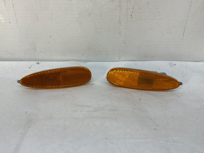 2004 Pontiac GTO RH & LH Side Marker Light Lamps w/ Sockets OEM