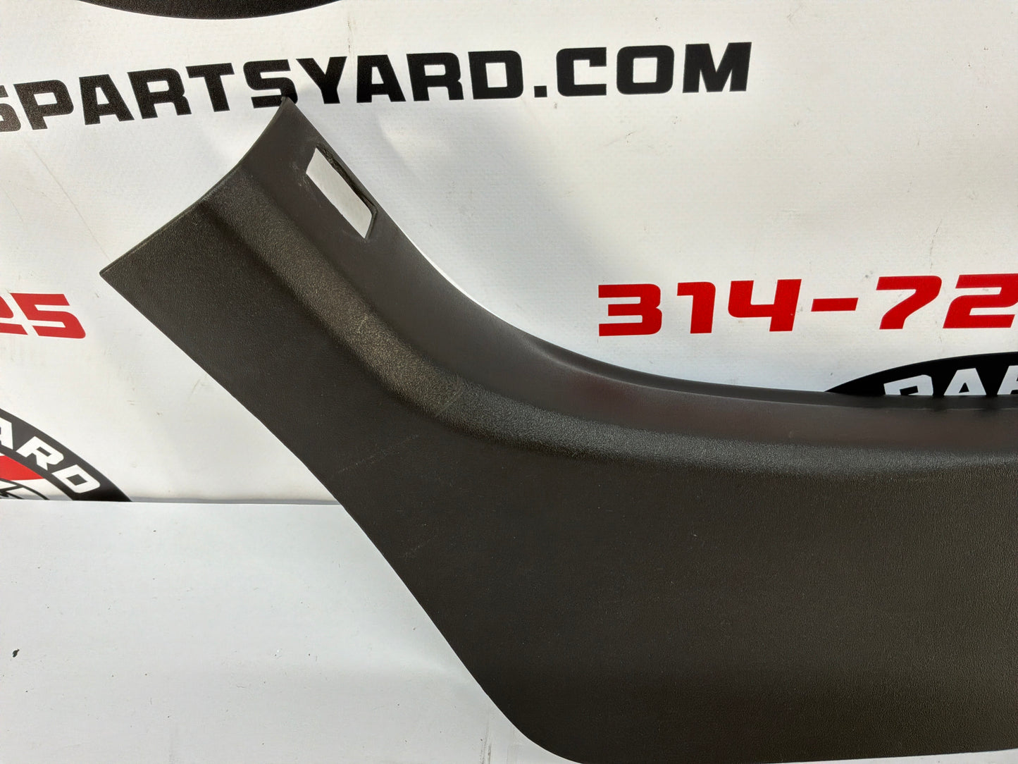 2007 Chevy C6 Corvette Convertible RH Passenger Interior Lower B Lock Pillar Trim Molding OEM
