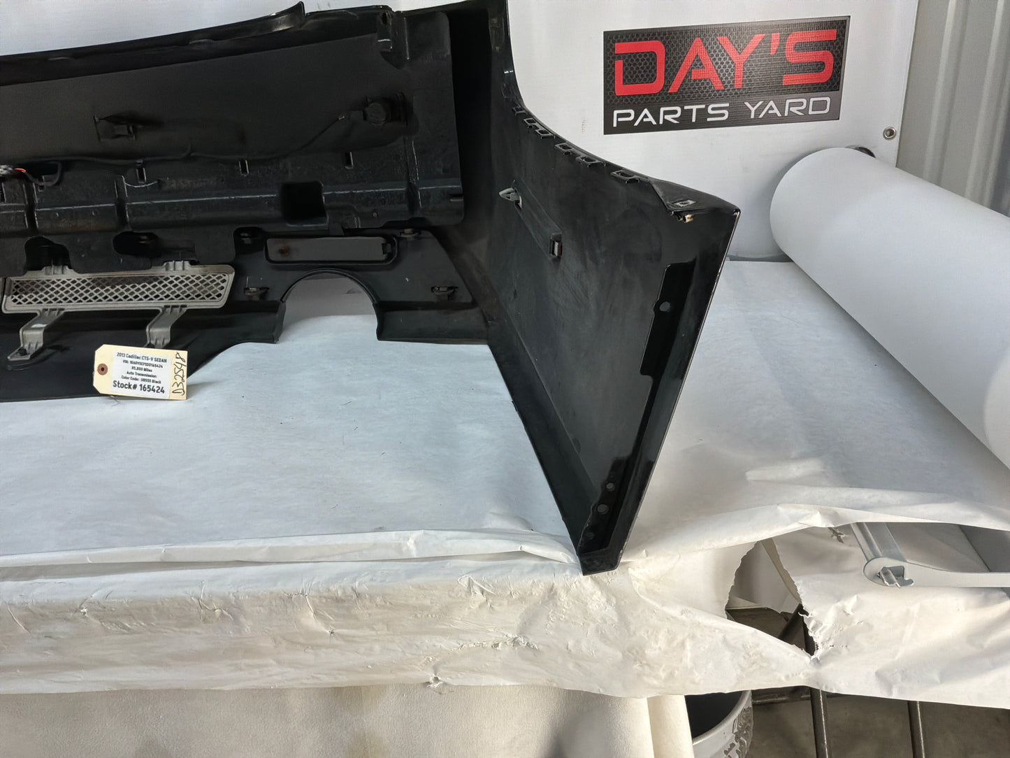 Rear bumper - Day's Parts Yard
