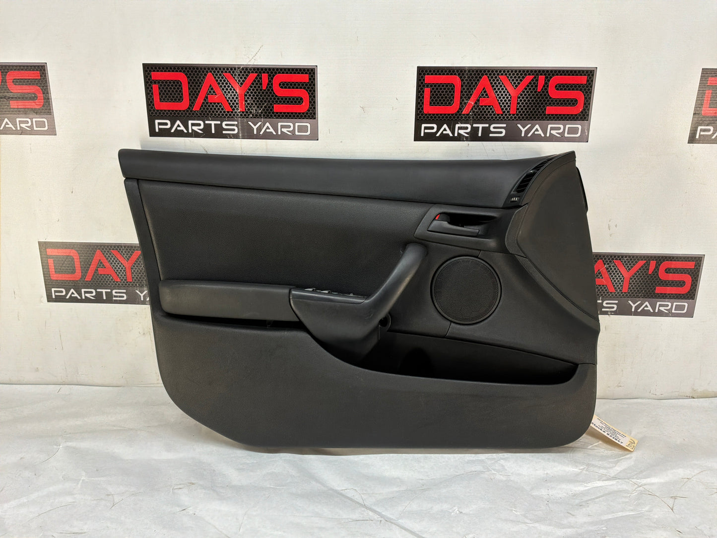 Door panel - Day's Parts Yard