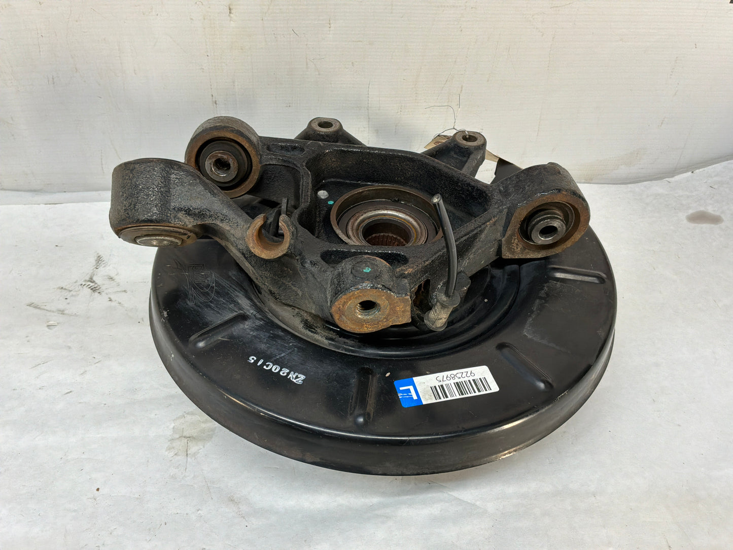 2016 Chevy Caprice PPV LH Driver Rear Suspension Spindle Knuckle Hub Assembly OEM