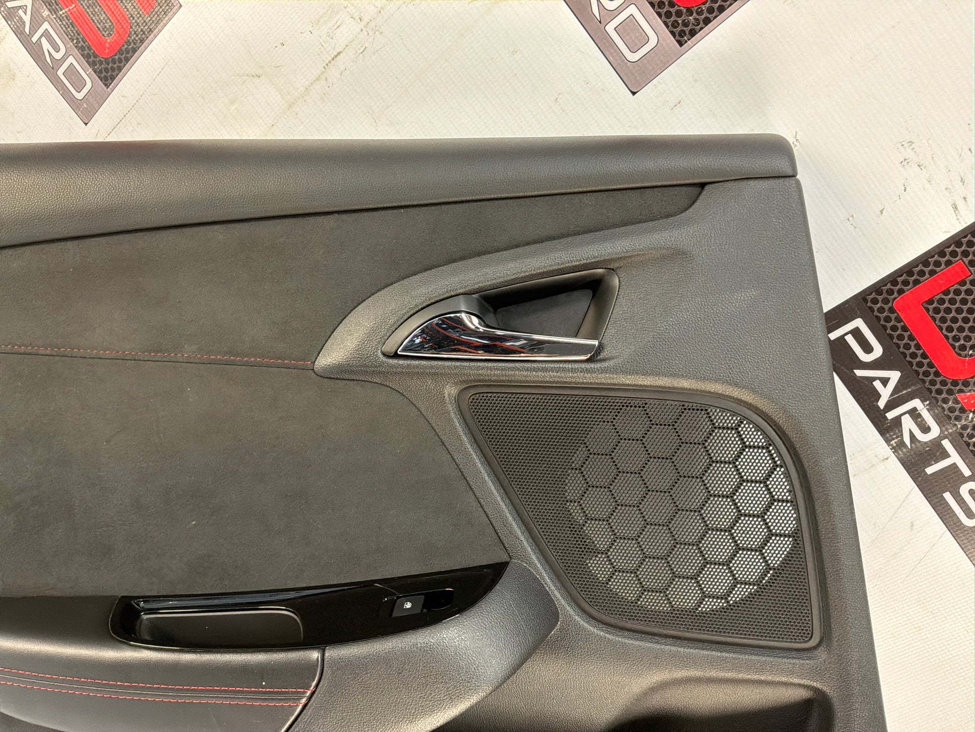 Lh rear door panel - Day's Parts Yard