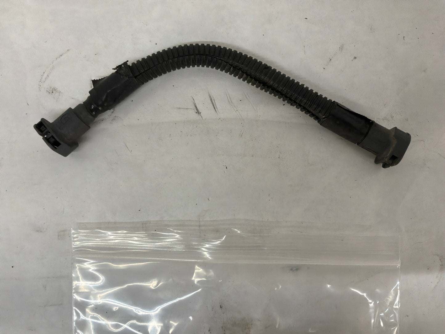 2004 Pontiac GTO EVAP Fuel Tank Line Hose Tube OEM
